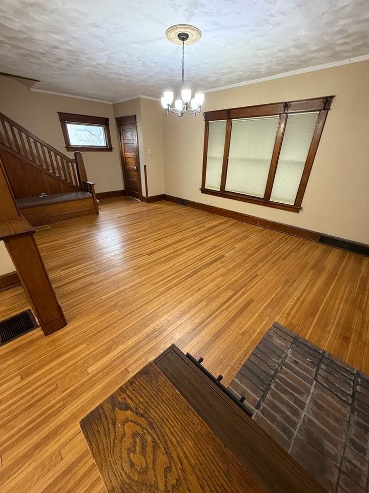 1168 11th St - Photo 6 of 15