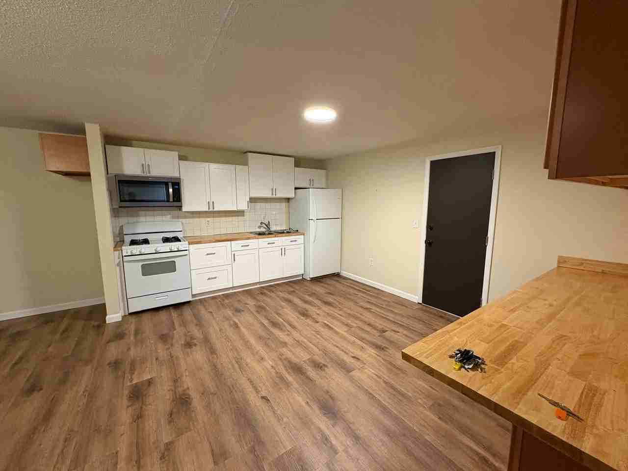 81 Fisherville Road - Photo 3 of 14