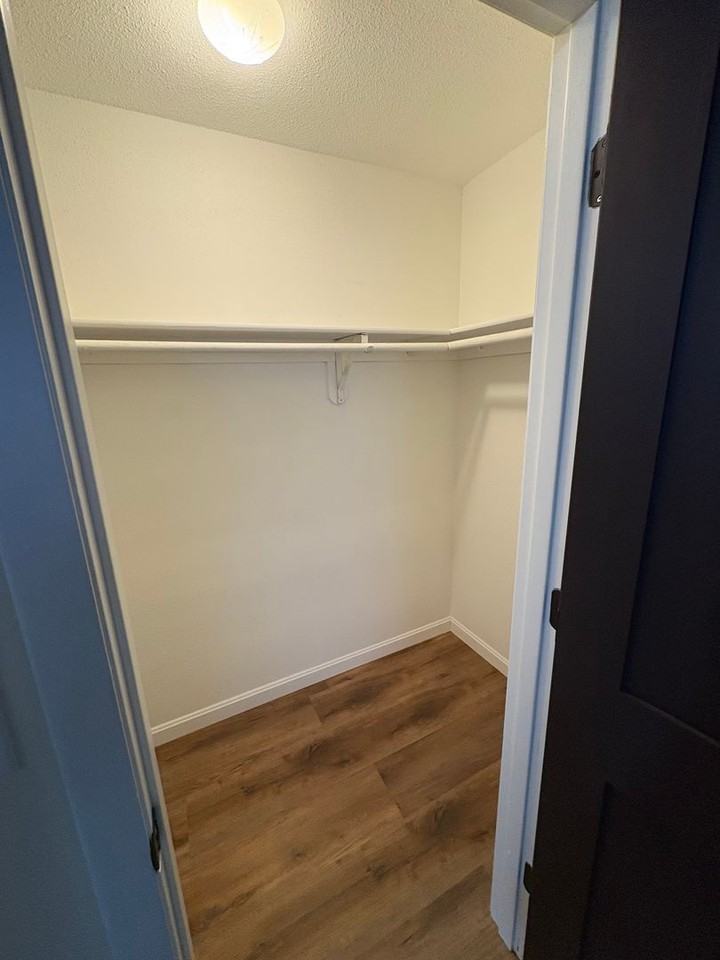 81 Fisherville Road - Photo 7 of 14