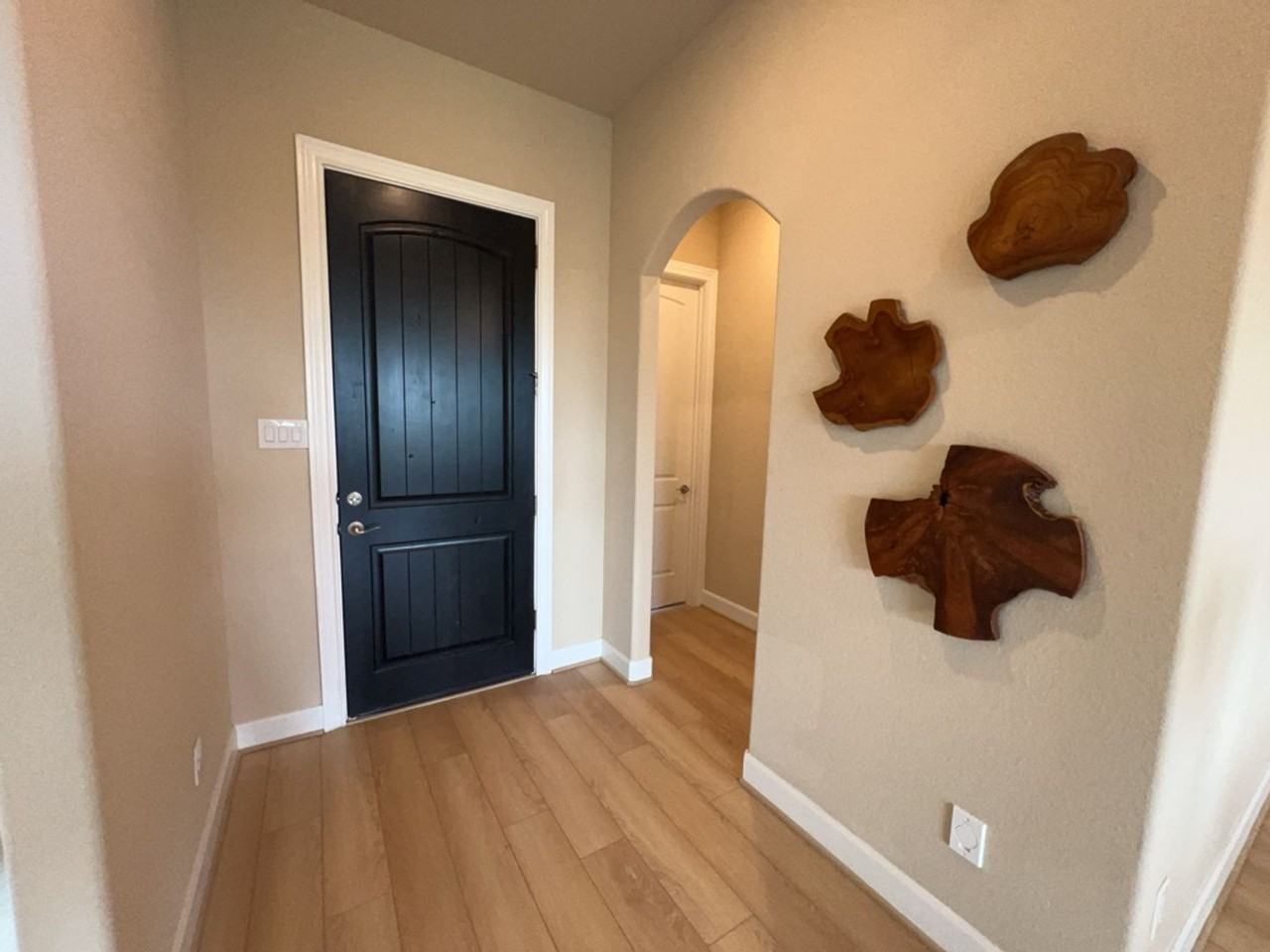 5602 Caracara St - Photo 4 of 27