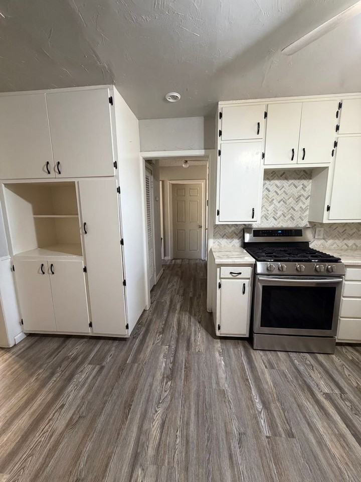 6410 Avenue N - Photo 2 of 16
