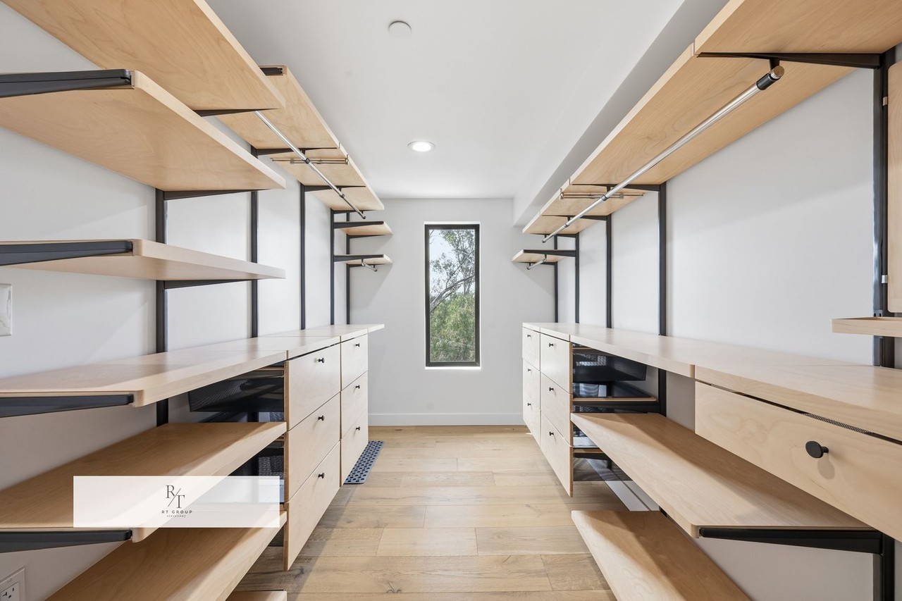 6565 Pickwick St - Photo 6 of 50