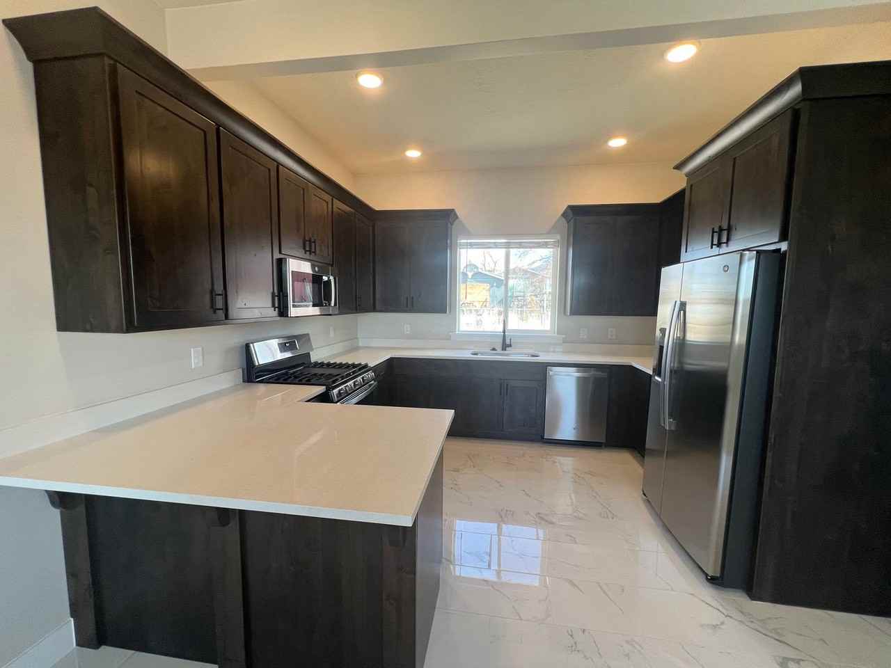 4910 W Wagon Wheel - Photo 7 of 24