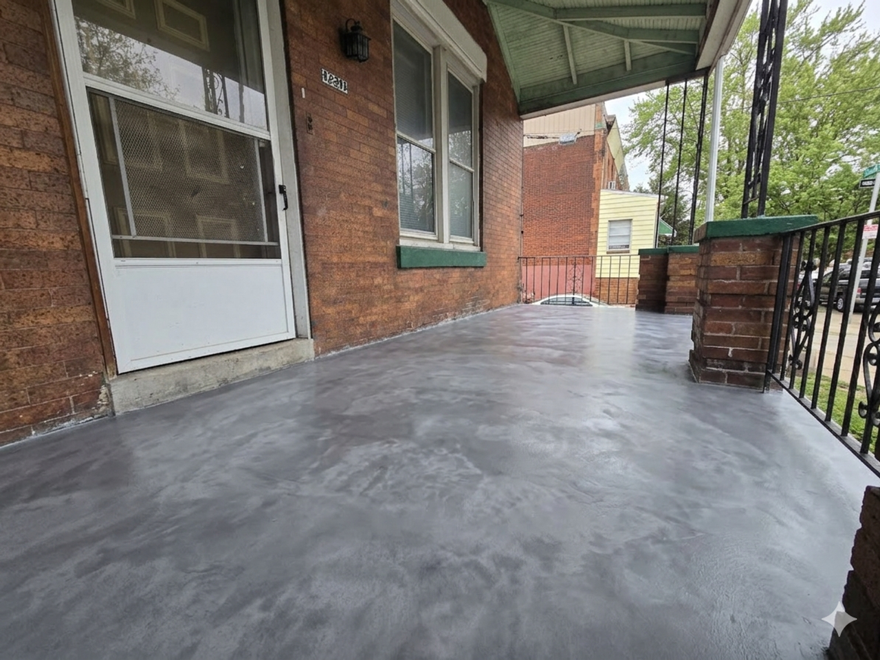 1231 N 54th St - Photo 3 of 14