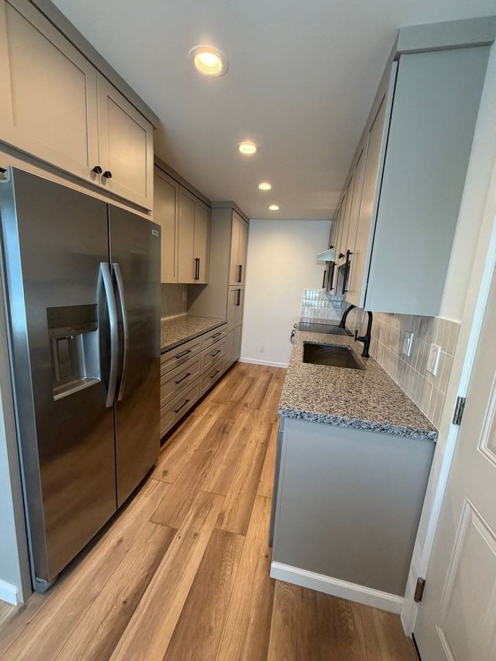 4150 Crestwood St - Photo 7 of 21