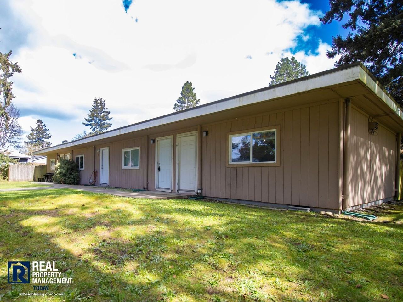 7619 Douglas St W #3 - Photo 5 of 23