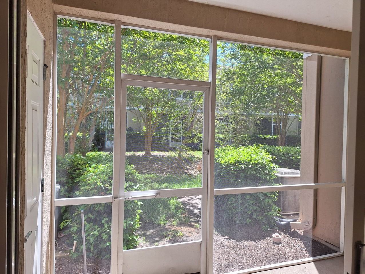 8106 Summer Cove Ct - Photo 7 of 20