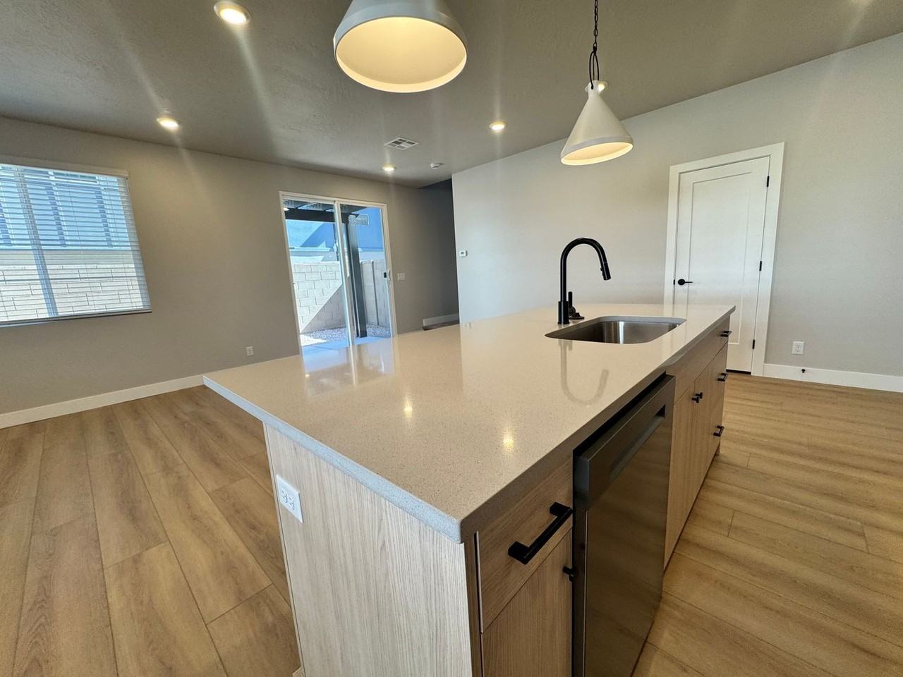 4000 E Razor Dr - Photo 6 of 32