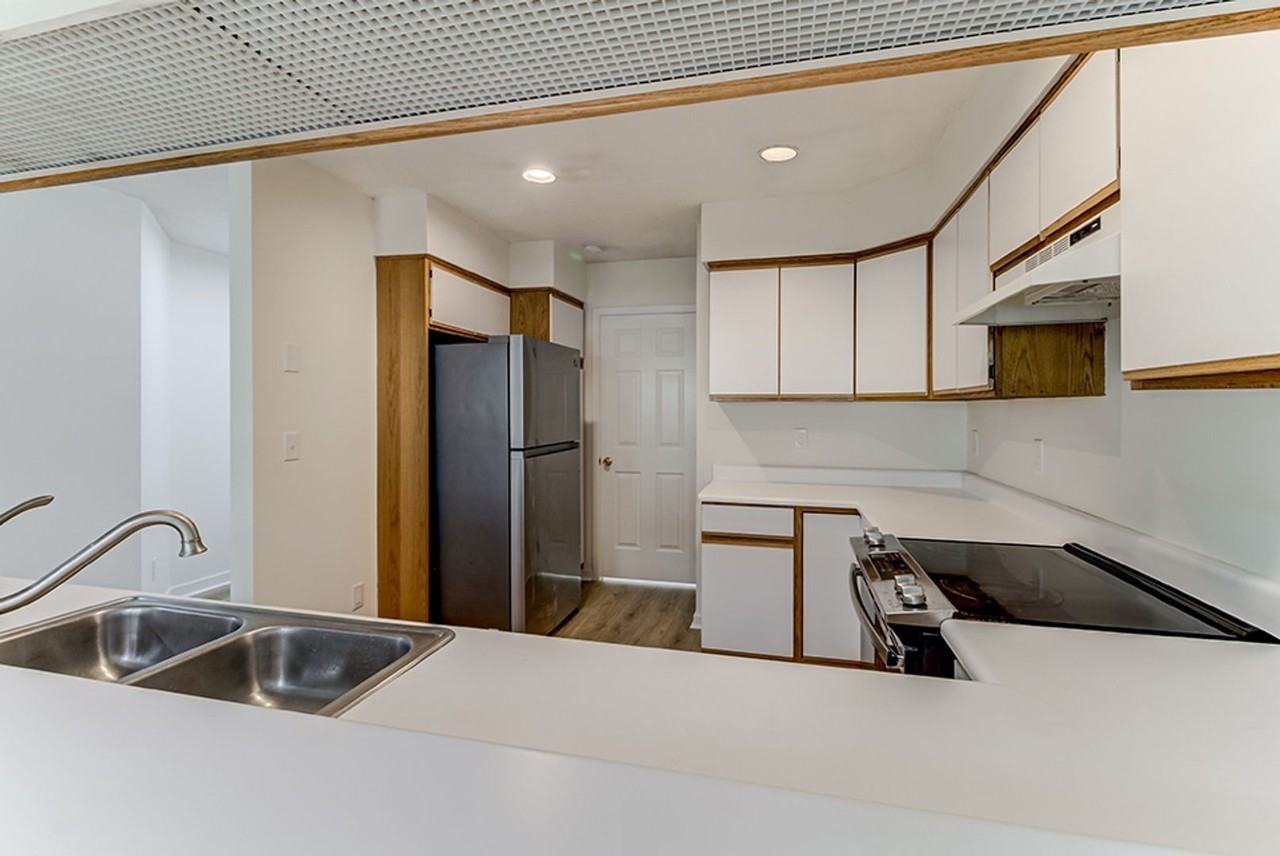 6128 Inland Greens Dr - Photo 4 of 20