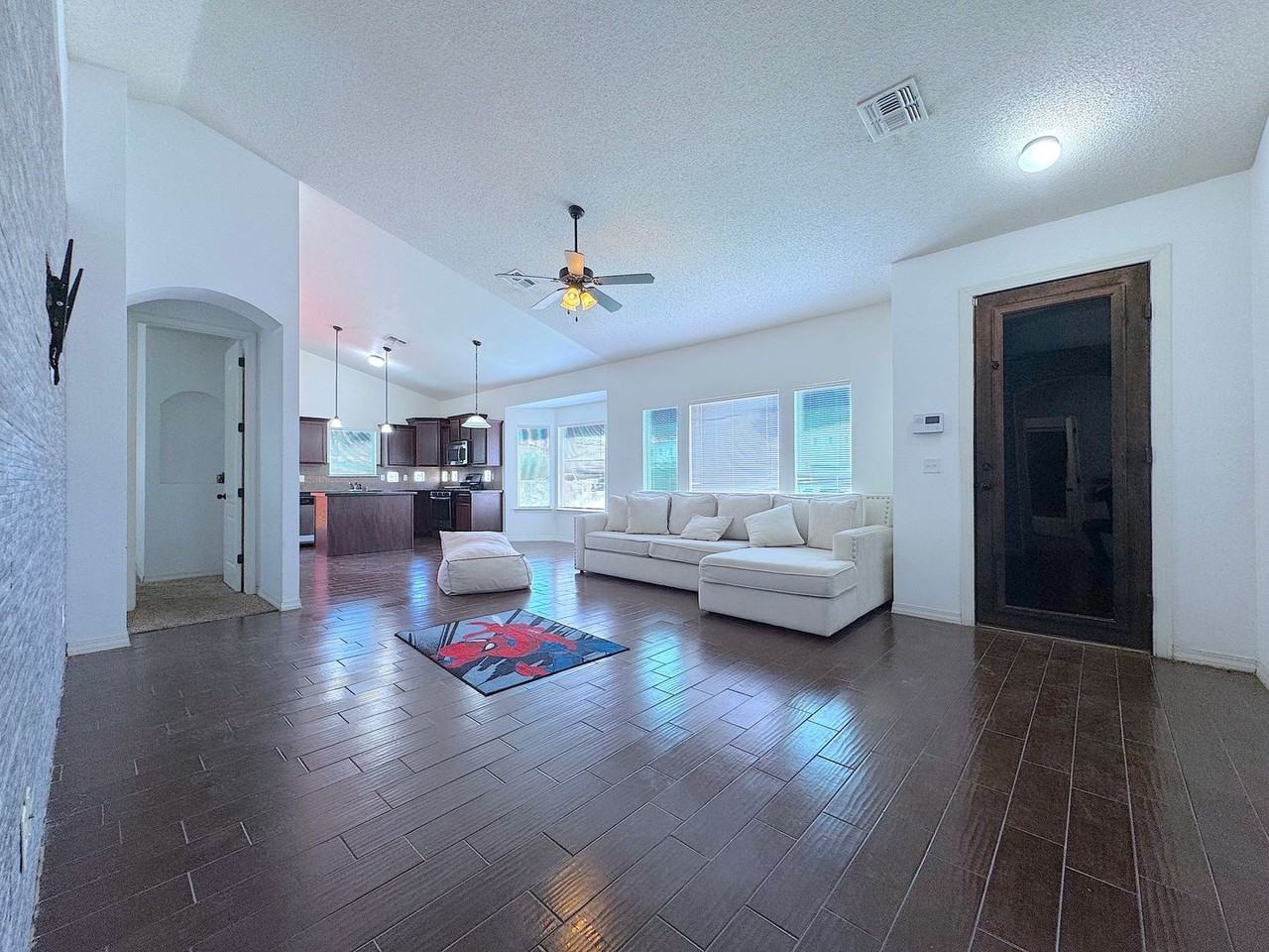 3700 Loma Adriana Dr - Photo 5 of 20