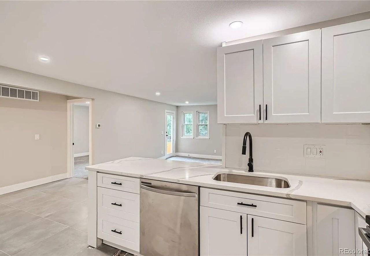 7899 Allison Way - Photo 5 of 13