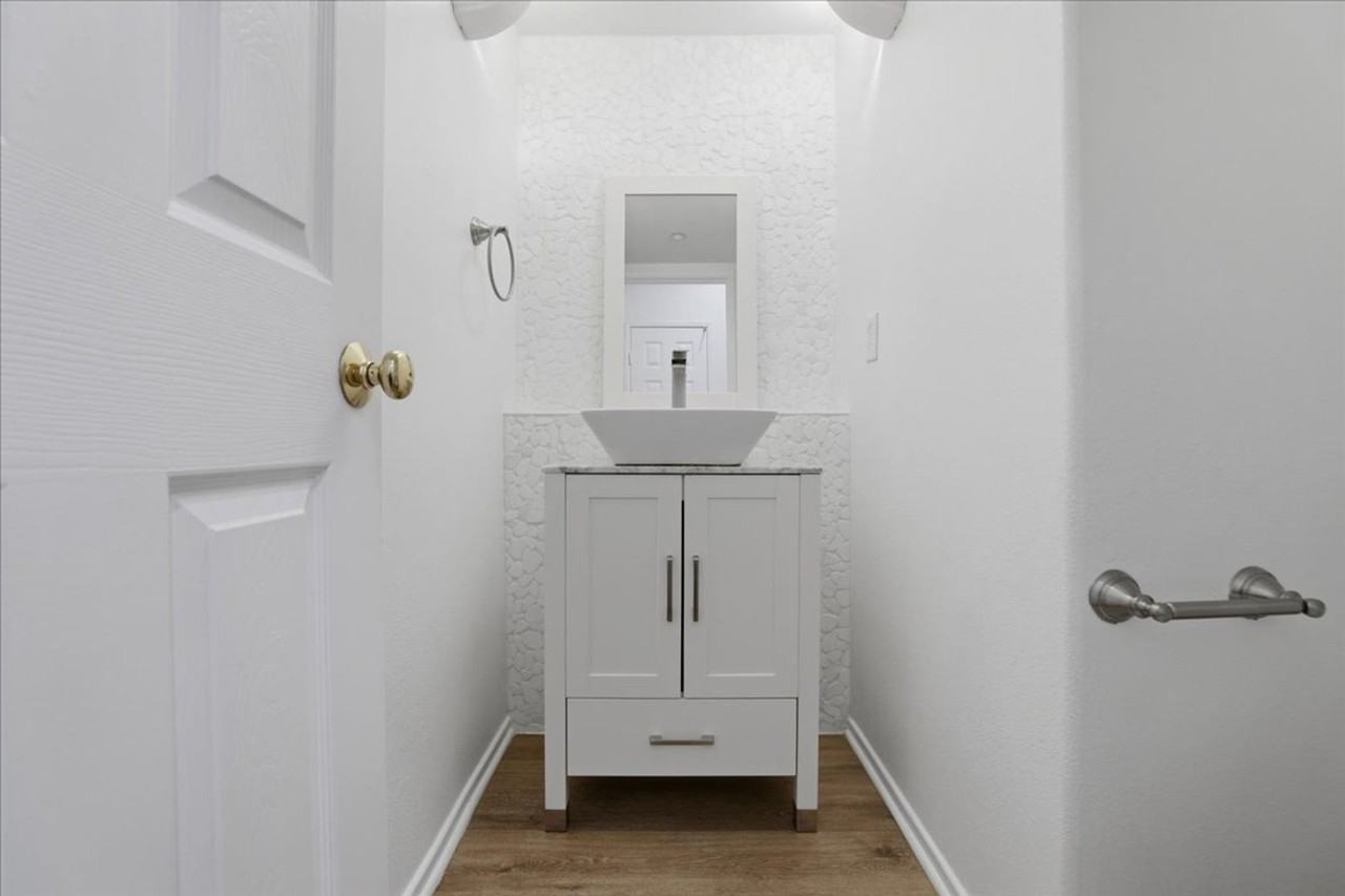 11309 Rasmussen Ct - Photo 6 of 16