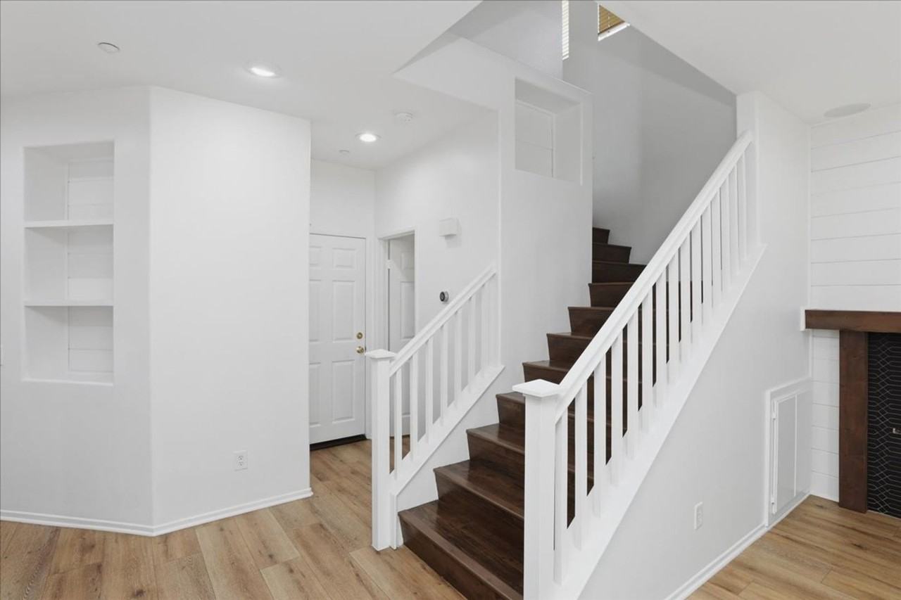 11309 Rasmussen Ct - Photo 7 of 16