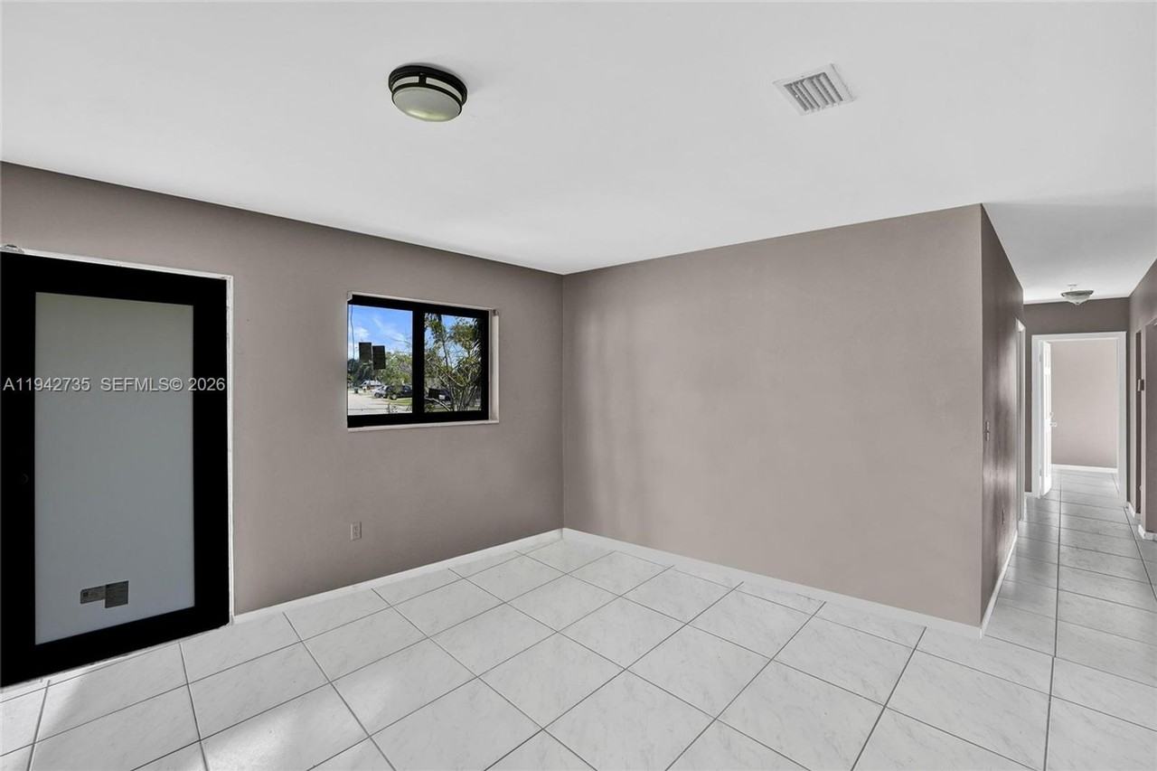 28640 Sw 146th Ave - Photo 6 of 12