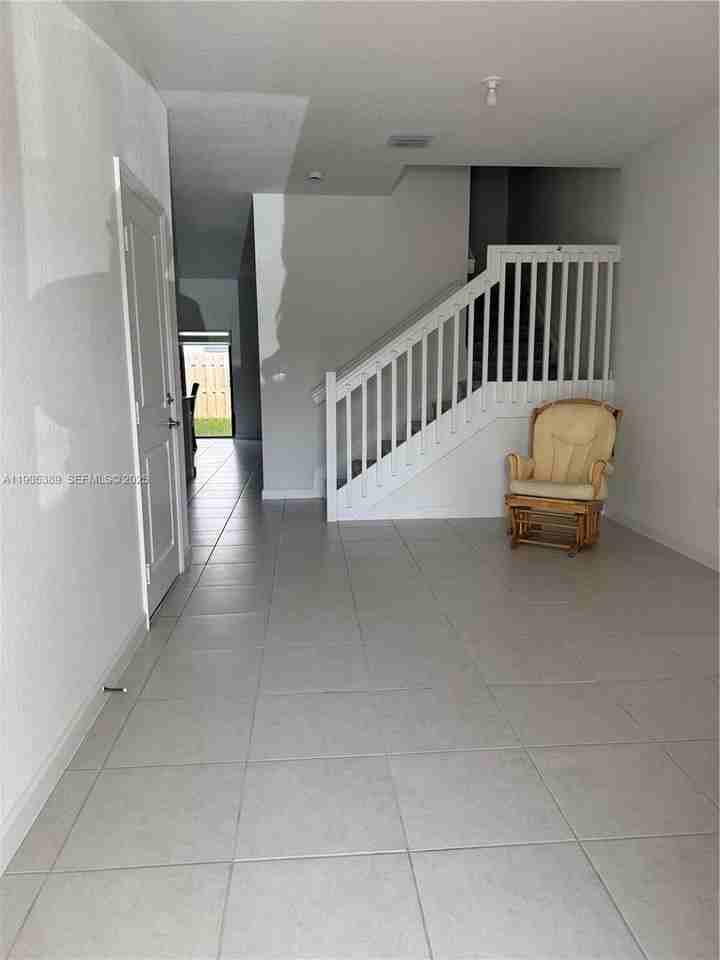 12955 Sw 231st Ter - Photo 3 of 15