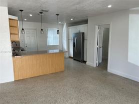 4725 Nw 4th St Frnt - Photo 1 of 1