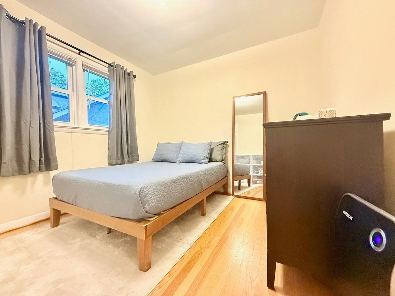 5323 N Carlin Springs Rd - Photo 5 of 11