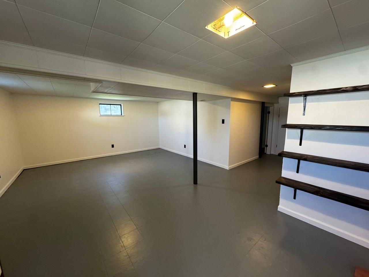 5323 N Carlin Springs Rd - Photo 7 of 11