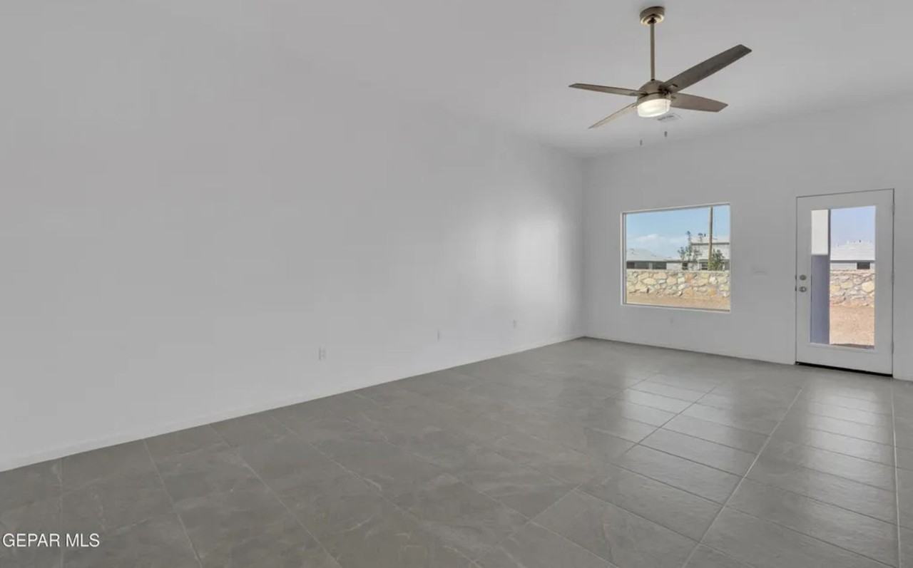 12433 Polo Inn Rd - Photo 2 of 12