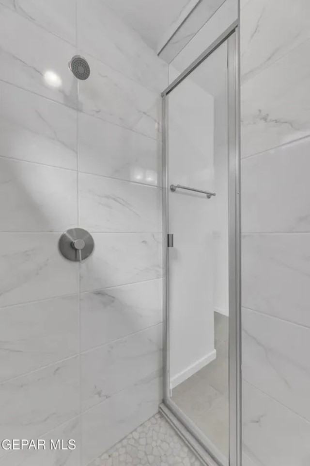 12433 Polo Inn Rd - Photo 3 of 12