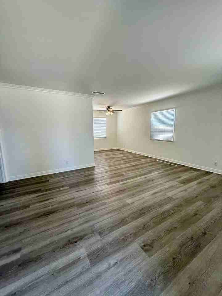 164 Orchard Ln - Photo 2 of 14