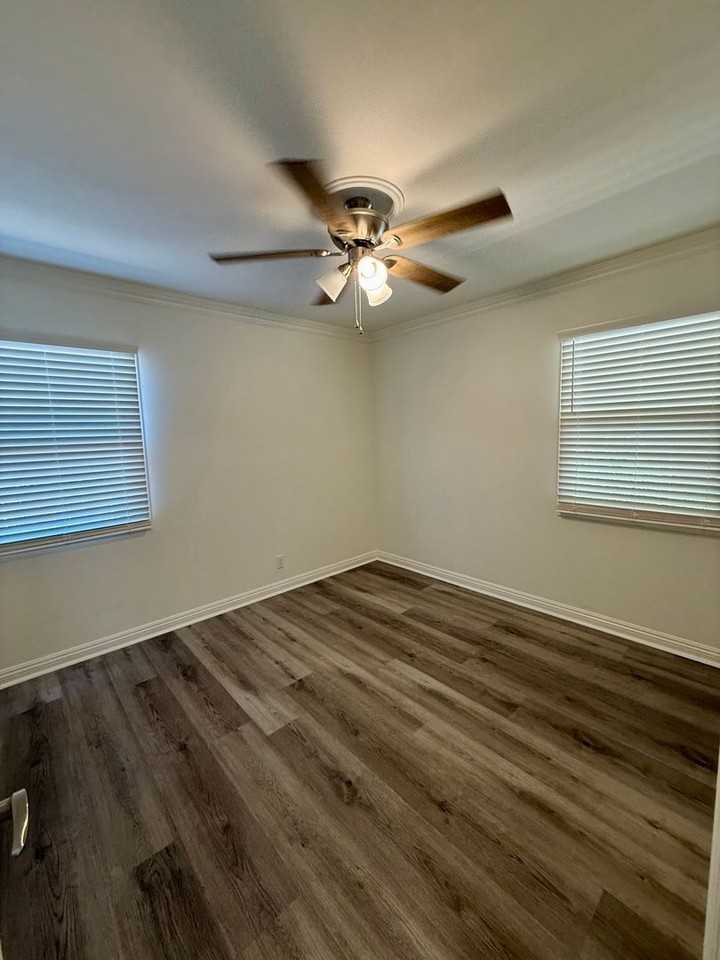 164 Orchard Ln - Photo 7 of 14