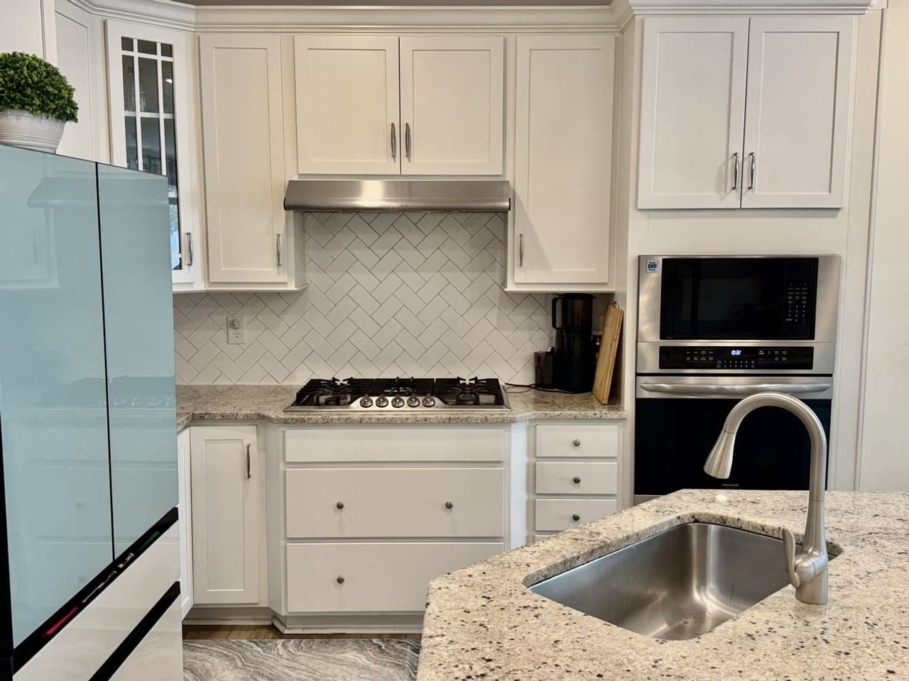 3851 Center Place Dr - Photo 5 of 18