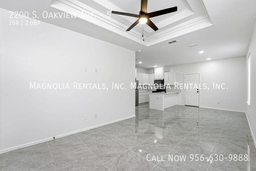 2200 S Oakview Ave #5 - Photo 3 of 14
