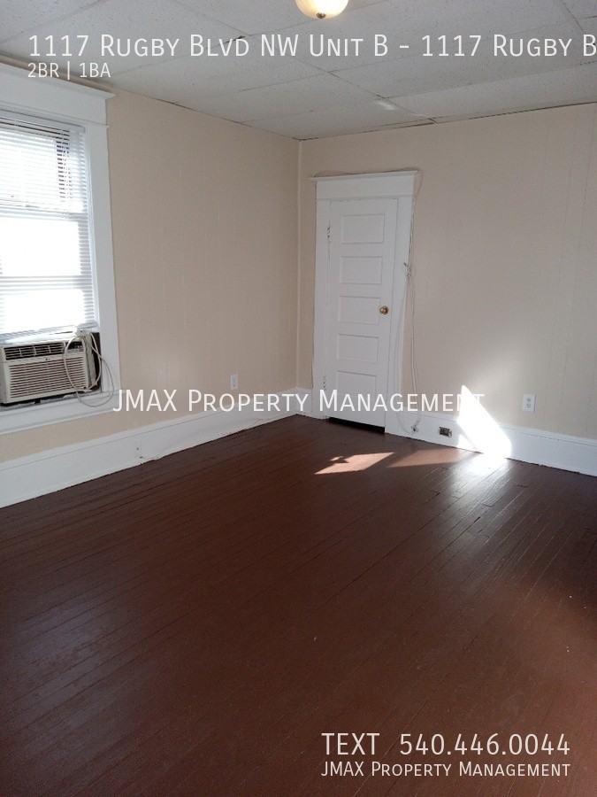 1117 Rugby Blvd Nw Unit B - Photo 4 of 11