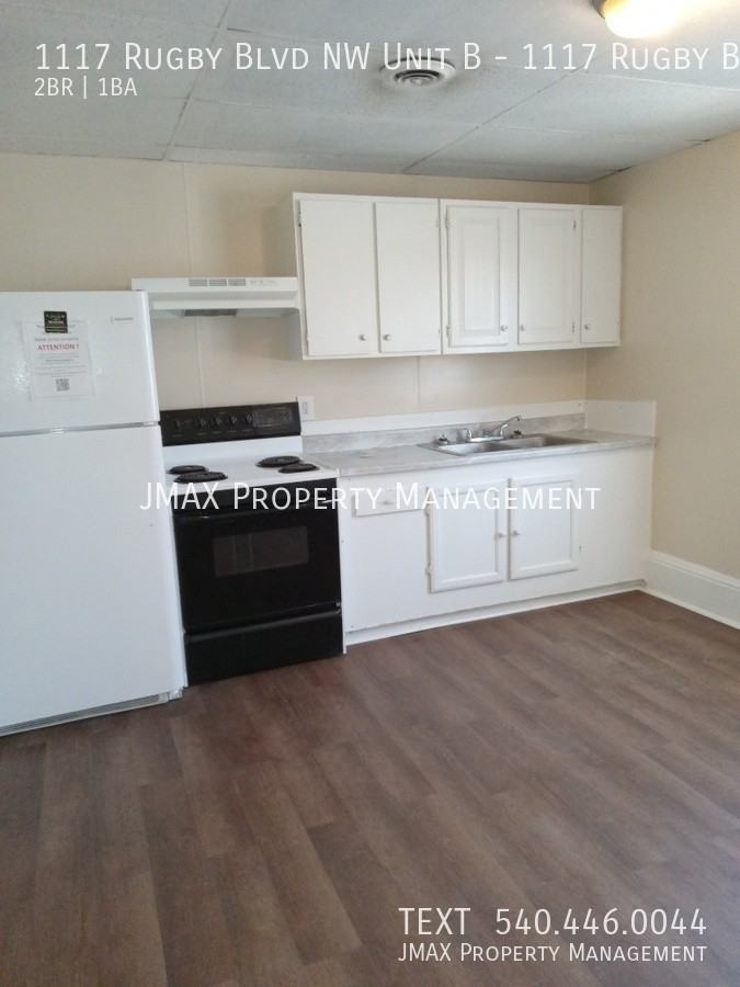 1117 Rugby Blvd Nw Unit B - Photo 5 of 11