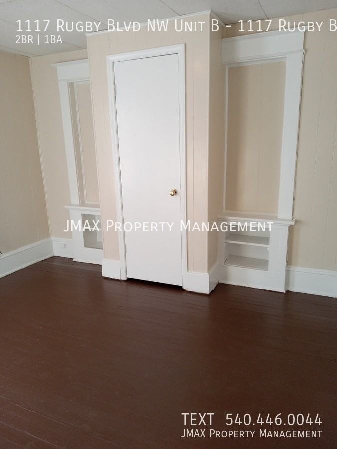 1117 Rugby Blvd Nw Unit B - Photo 7 of 11