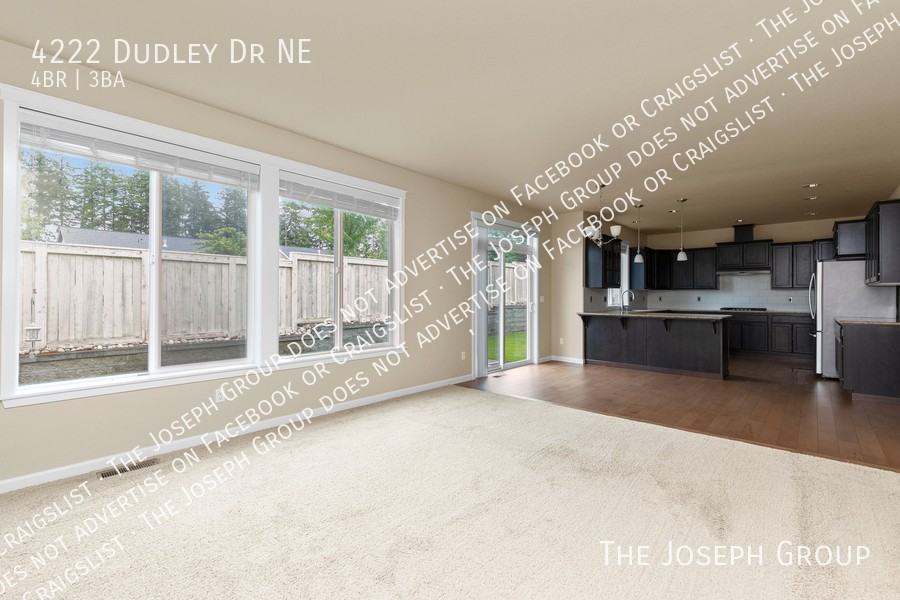 4222 Dudley Dr Ne - Photo 3 of 40