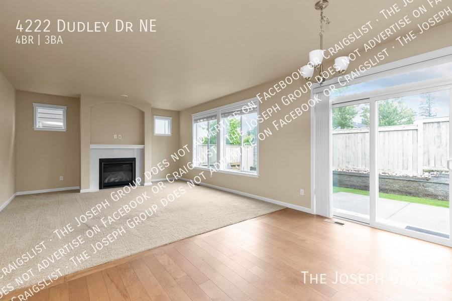 4222 Dudley Dr Ne - Photo 7 of 40