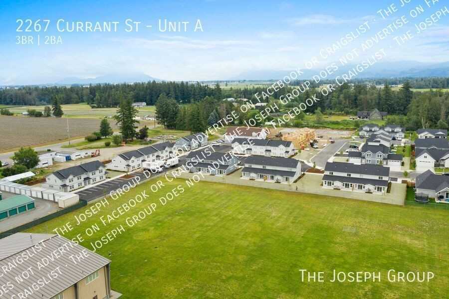 2267 Currant St #A - Photo 2 of 30