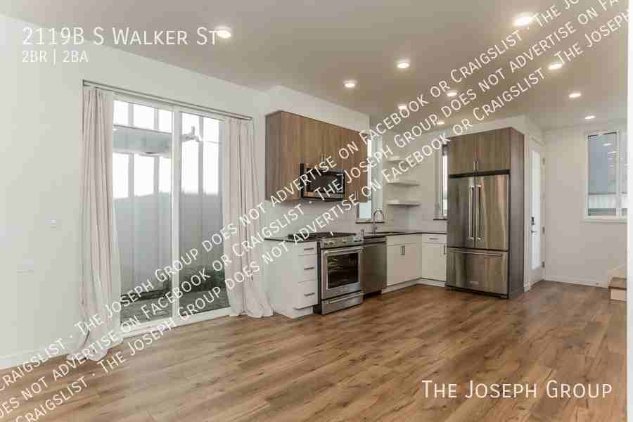 2119B S Walker St - Photo 3 of 17