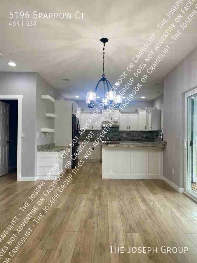 5196 Sparrow Ct - Photo 5 of 50