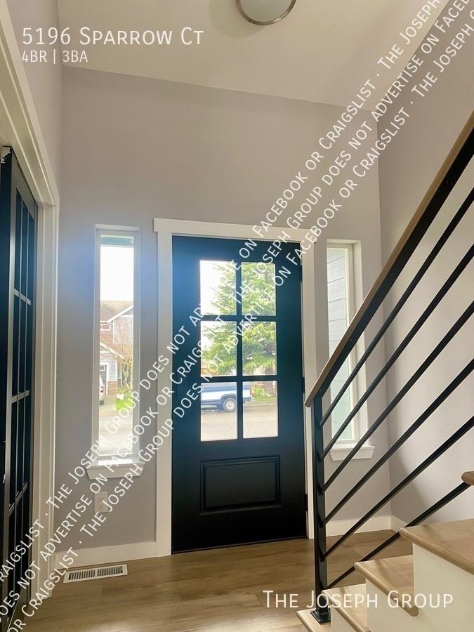 5196 Sparrow Ct - Photo 6 of 50