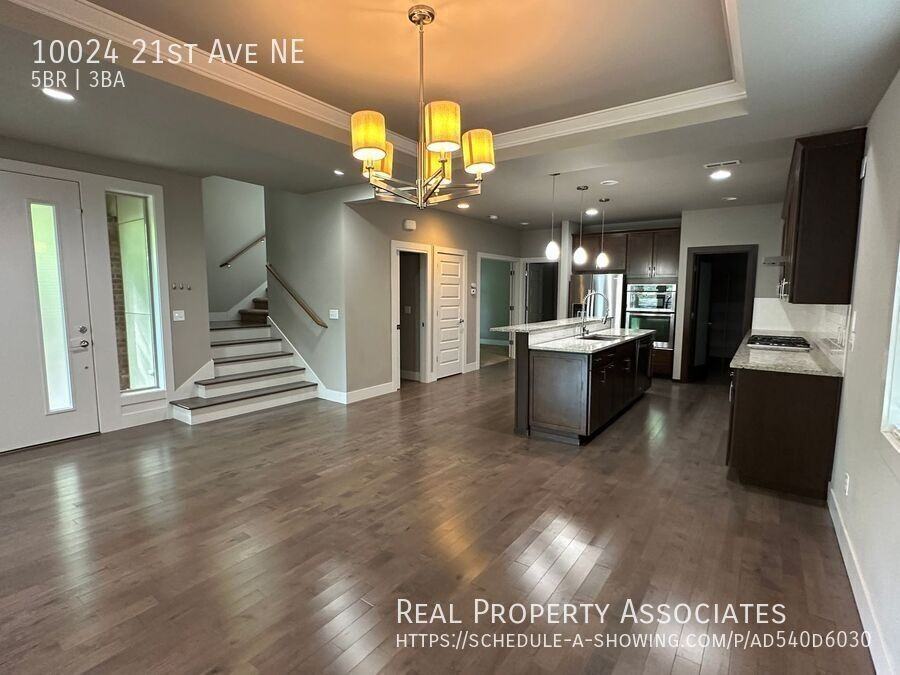 10024 21st Ave Ne - Photo 5 of 36