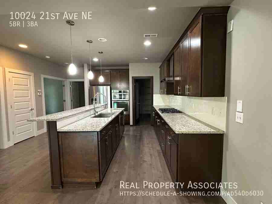 10024 21st Ave Ne - Photo 6 of 36