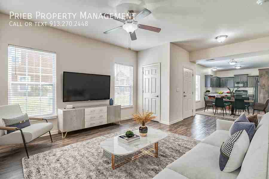 22161 W 124th Pl #6 - Photo 3 of 19