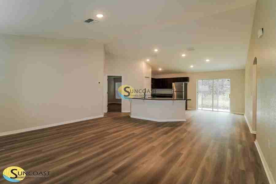 11 Aspen Dr - Photo 3 of 16