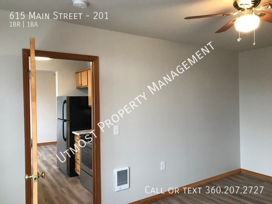 615 Main St #201 - Photo 6 of 12