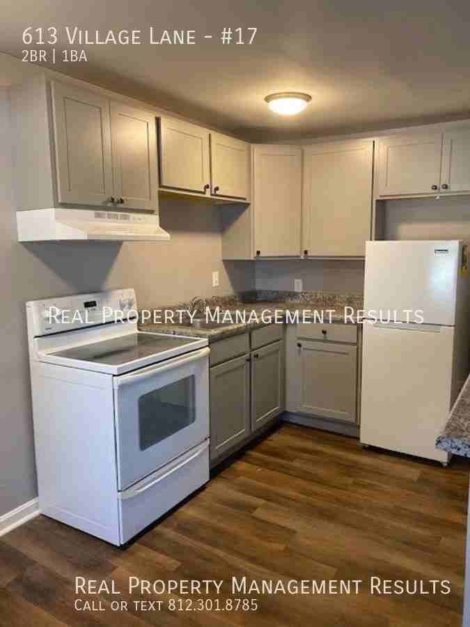 613 Village Ln #17 - Photo 4 of 12