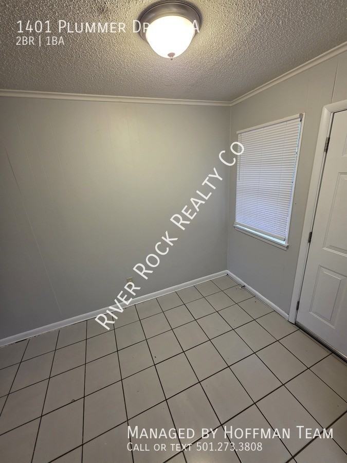 1401 Plummer Dr #A - Photo 5 of 9