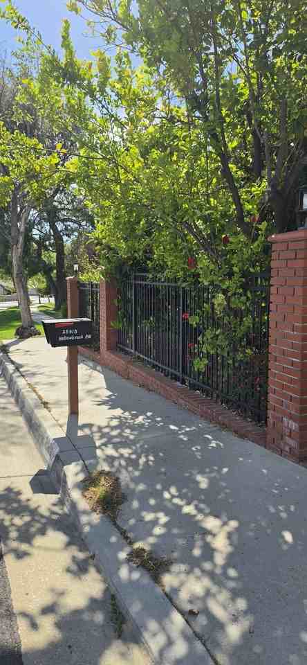 28915 Hollowbrook Ave #NA - Photo 2 of 50