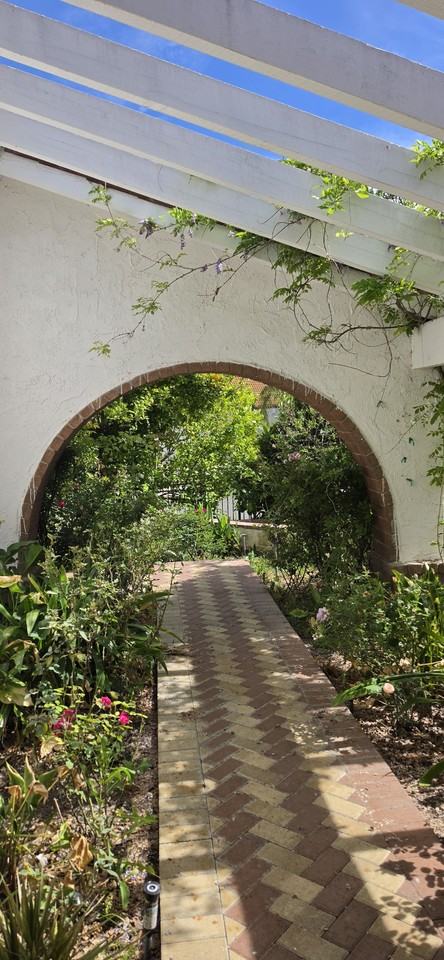 28915 Hollowbrook Ave #NA - Photo 5 of 50