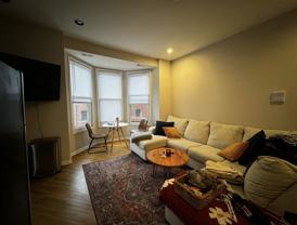 2746 W Le Moyne St #2F - Photo 1 of 1