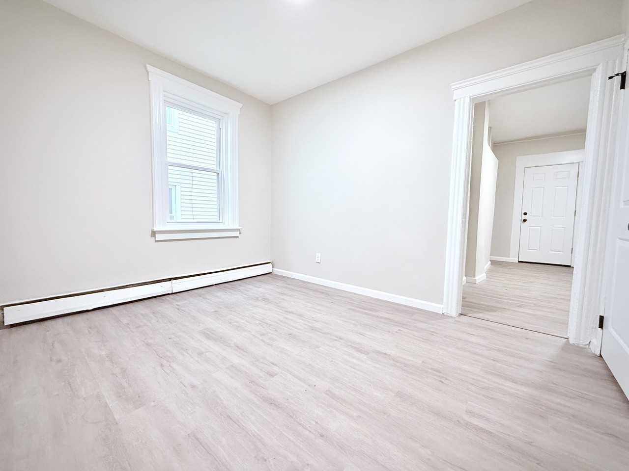 39 Southfield Ave #A - Photo 6 of 12