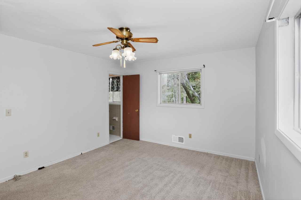 4897 Lou Ivy Rd #NA - Photo 4 of 18