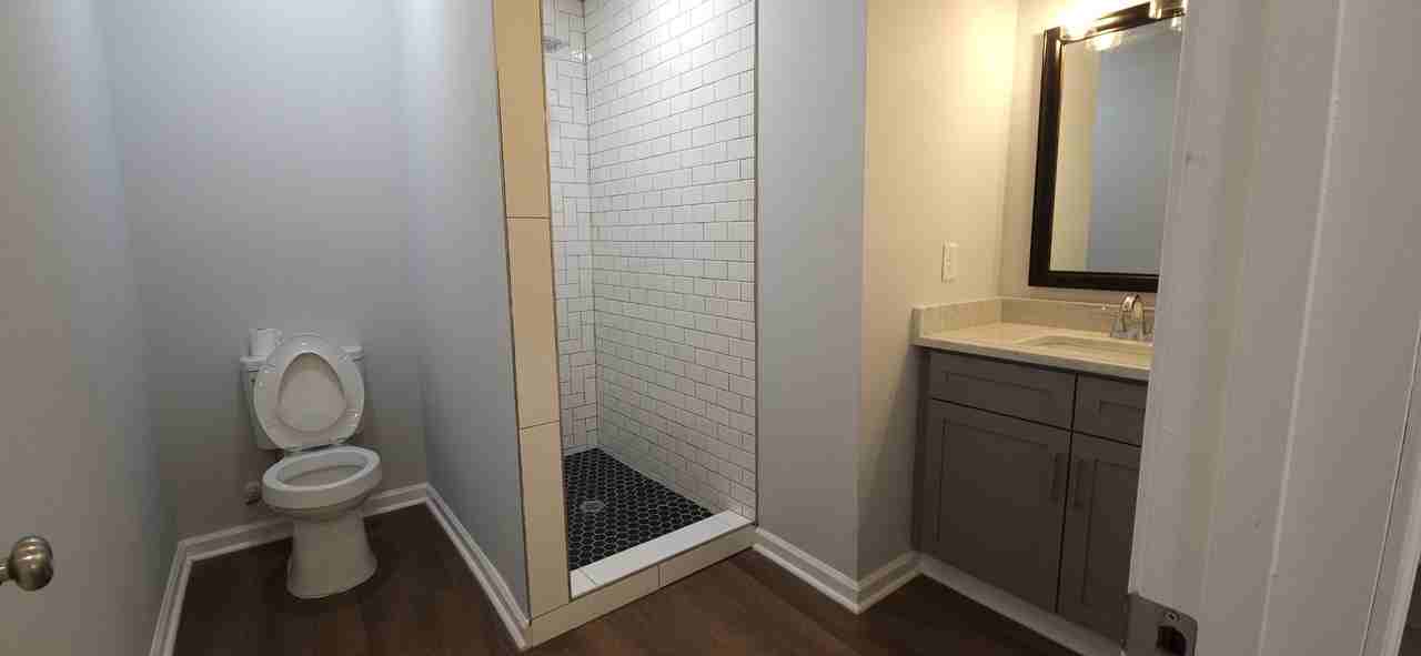 2810 Ashe St #NA - Photo 7 of 16